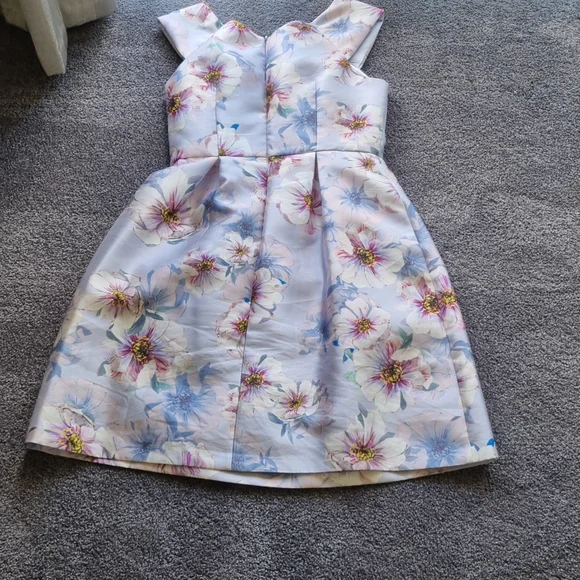 Review Mauve and pinked toned floral dress - Picture 7 of 7